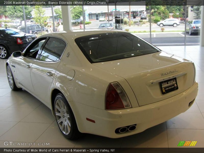 Bianco Eldorado (White) / Grigio Chiaro 2006 Maserati Quattroporte