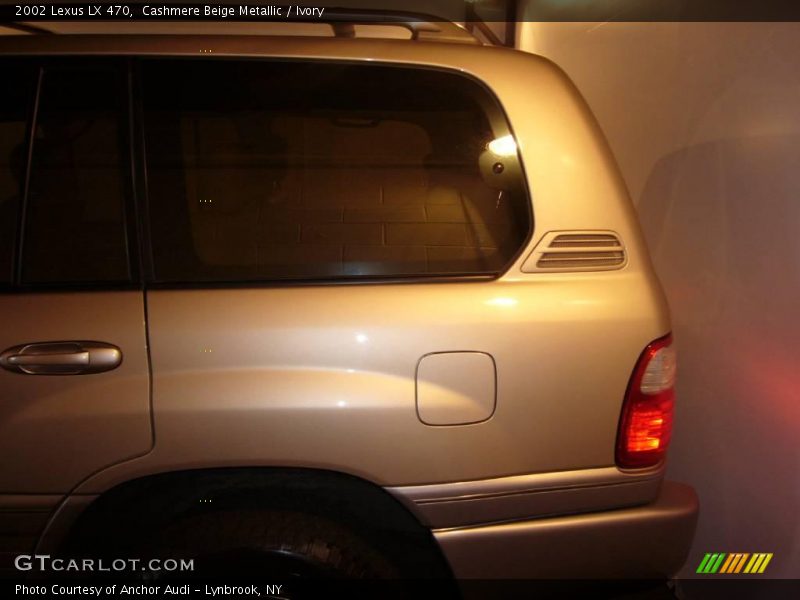 Cashmere Beige Metallic / Ivory 2002 Lexus LX 470