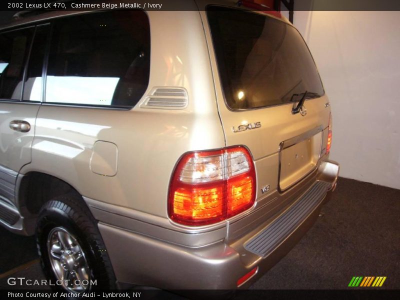 Cashmere Beige Metallic / Ivory 2002 Lexus LX 470