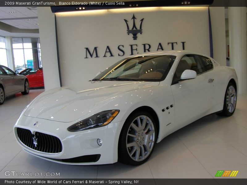 Bianco Eldorado (White) / Cuoio Sella 2009 Maserati GranTurismo