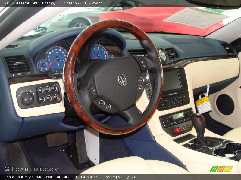  2009 GranTurismo  Steering Wheel