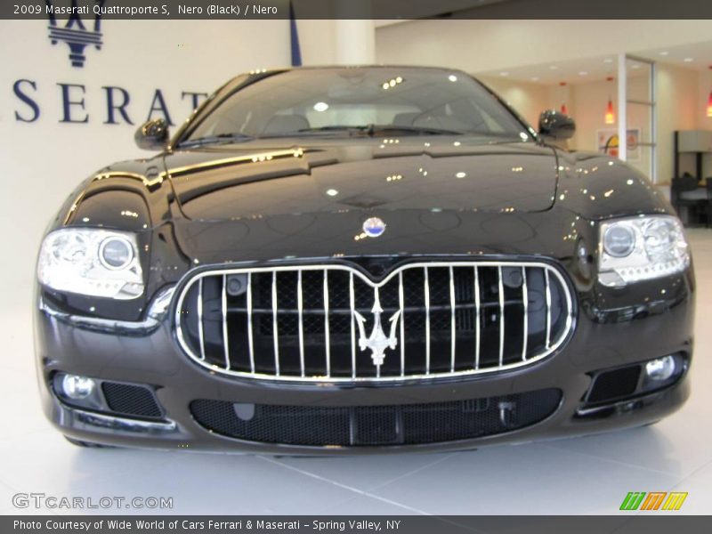 Nero (Black) / Nero 2009 Maserati Quattroporte S