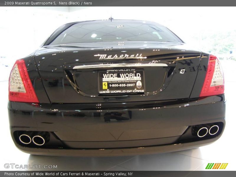 Nero (Black) / Nero 2009 Maserati Quattroporte S