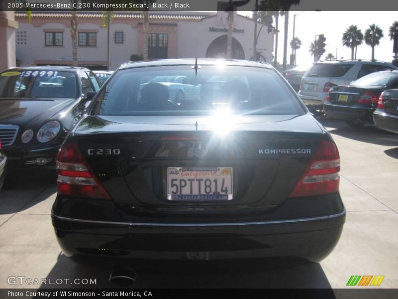 Black / Black 2005 Mercedes-Benz C 230 Kompressor Sedan