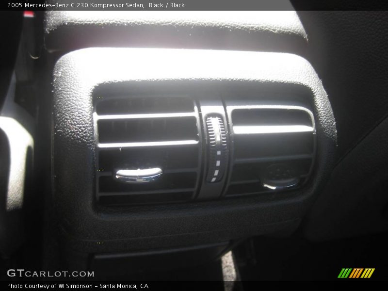 Black / Black 2005 Mercedes-Benz C 230 Kompressor Sedan