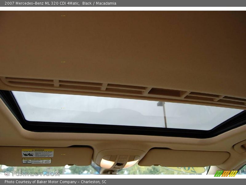 Black / Macadamia 2007 Mercedes-Benz ML 320 CDI 4Matic