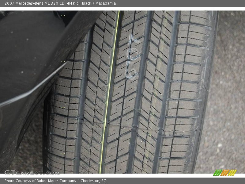 Black / Macadamia 2007 Mercedes-Benz ML 320 CDI 4Matic