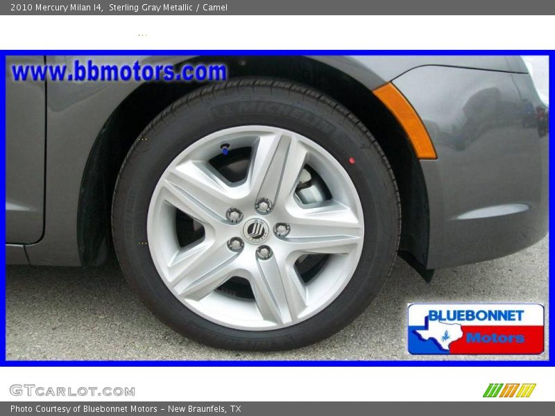 Sterling Gray Metallic / Camel 2010 Mercury Milan I4