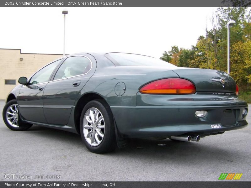 Onyx Green Pearl / Sandstone 2003 Chrysler Concorde Limited