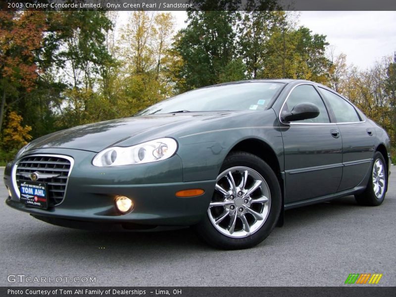 Onyx Green Pearl / Sandstone 2003 Chrysler Concorde Limited