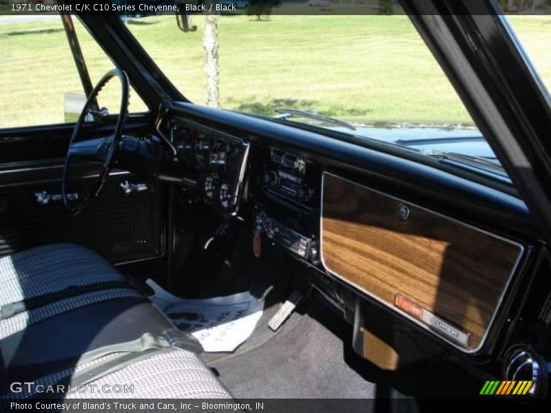 Black / Black 1971 Chevrolet C/K C10 Series Cheyenne