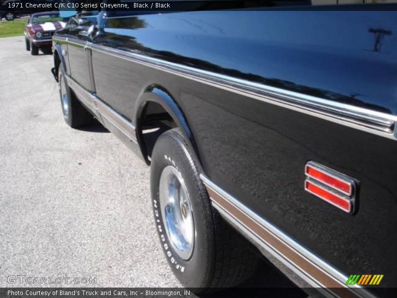 Black / Black 1971 Chevrolet C/K C10 Series Cheyenne