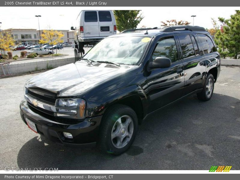 Black / Light Gray 2005 Chevrolet TrailBlazer EXT LS 4x4
