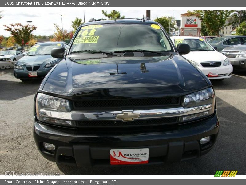 Black / Light Gray 2005 Chevrolet TrailBlazer EXT LS 4x4