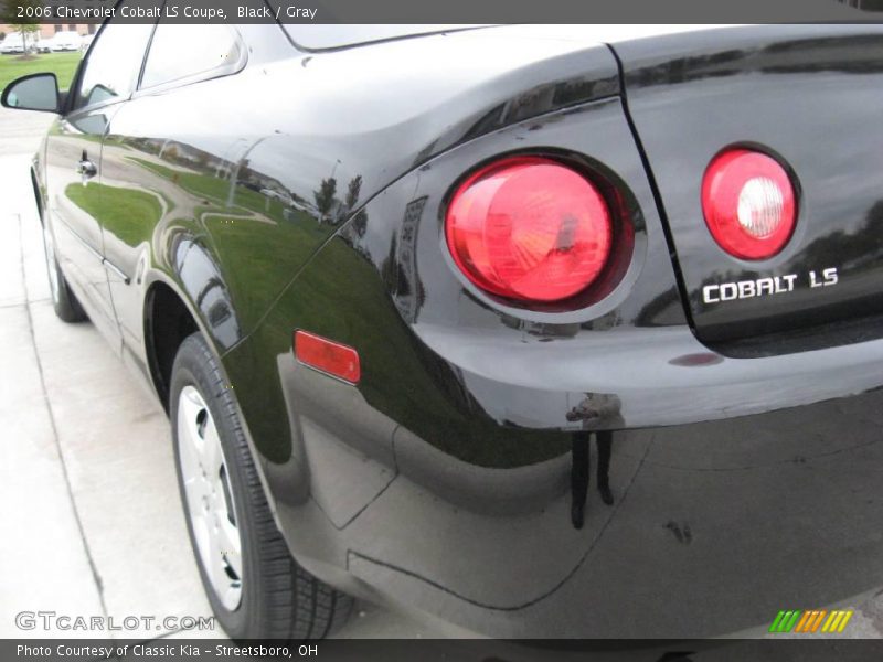 Black / Gray 2006 Chevrolet Cobalt LS Coupe