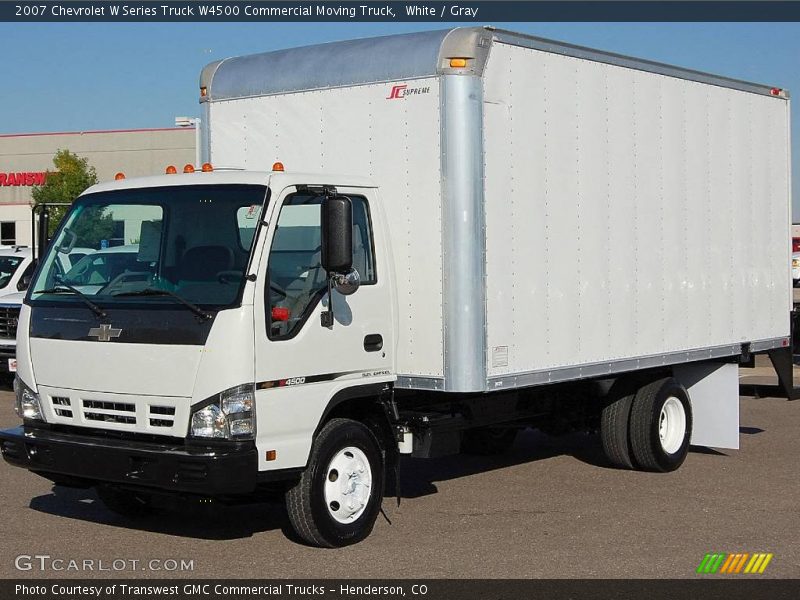 White / Gray 2007 Chevrolet W Series Truck W4500 Commercial Moving Truck