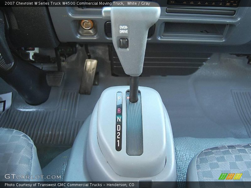 White / Gray 2007 Chevrolet W Series Truck W4500 Commercial Moving Truck