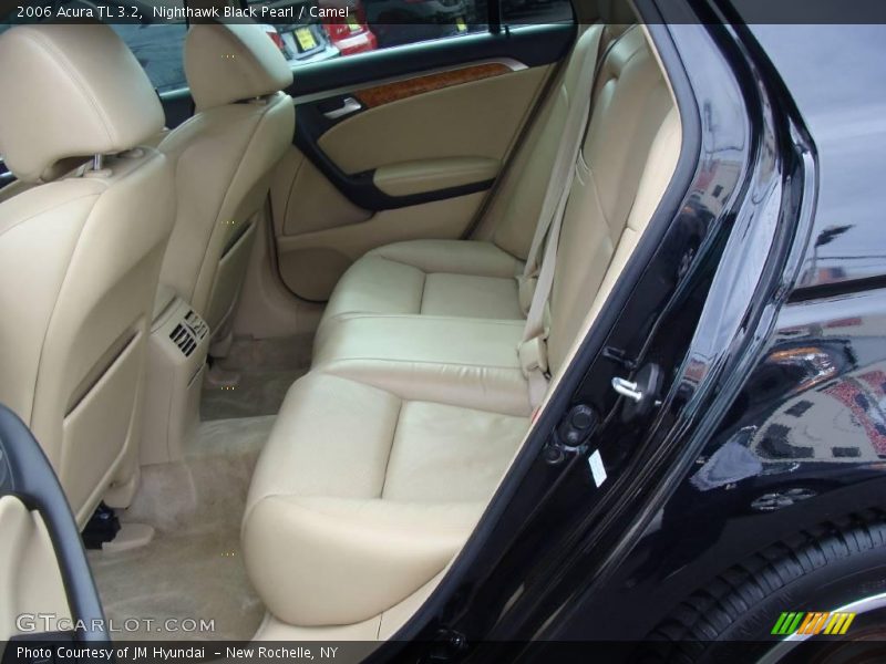 Nighthawk Black Pearl / Camel 2006 Acura TL 3.2