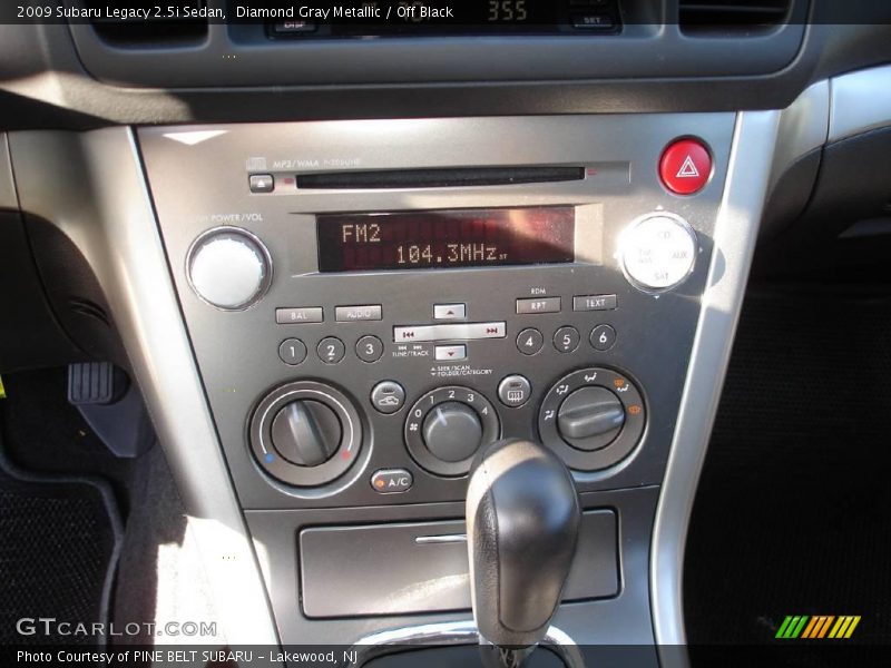 Diamond Gray Metallic / Off Black 2009 Subaru Legacy 2.5i Sedan