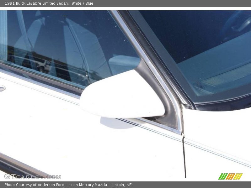 White / Blue 1991 Buick LeSabre Limited Sedan