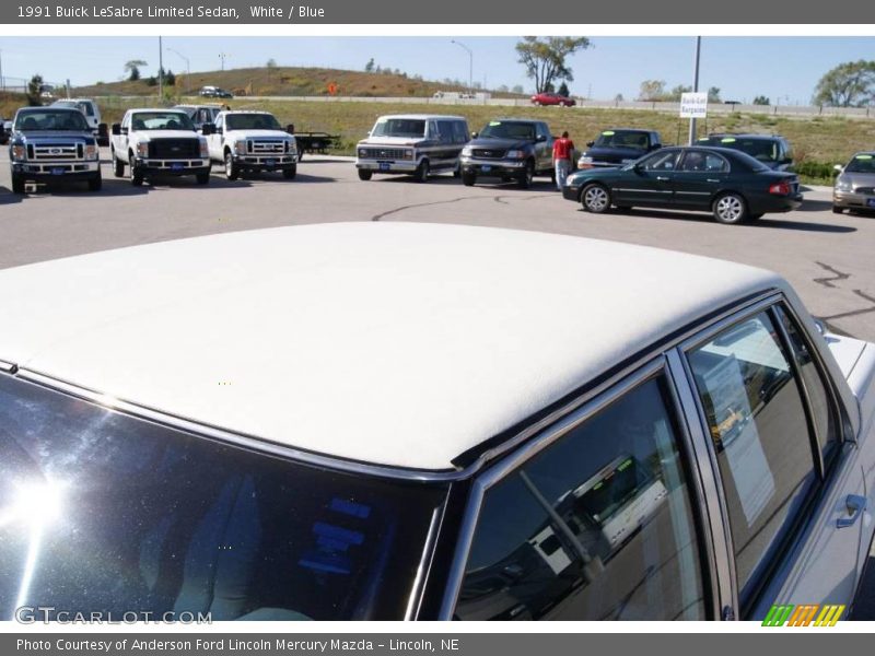 White / Blue 1991 Buick LeSabre Limited Sedan