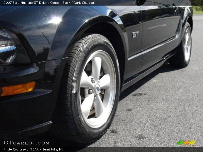 Black / Dark Charcoal 2007 Ford Mustang GT Deluxe Coupe
