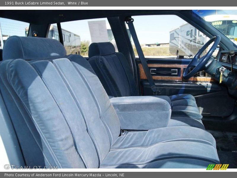 White / Blue 1991 Buick LeSabre Limited Sedan