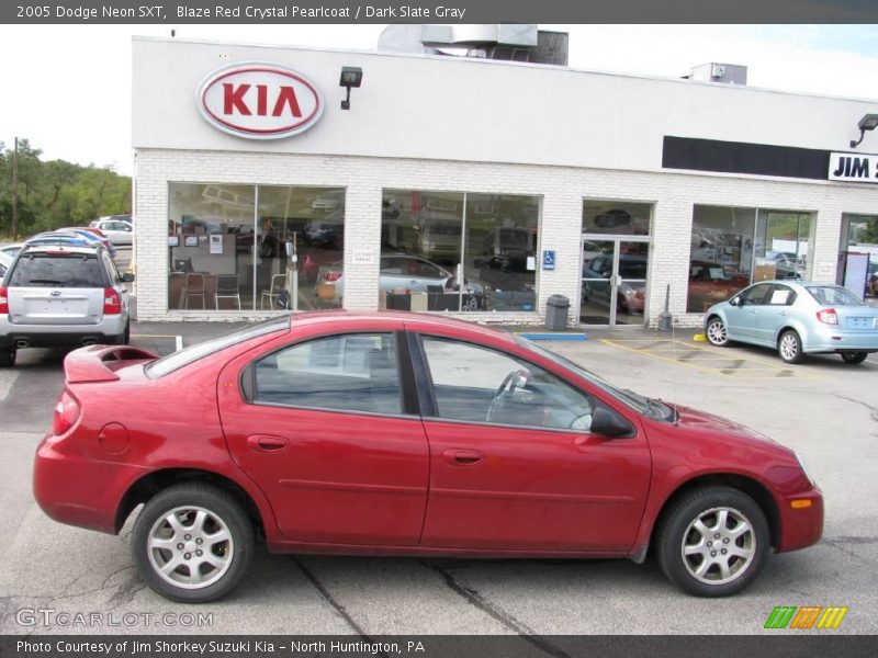 Blaze Red Crystal Pearlcoat / Dark Slate Gray 2005 Dodge Neon SXT