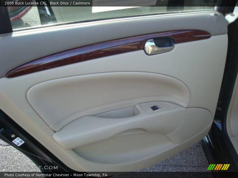 Black Onyx / Cashmere 2006 Buick Lucerne CXL