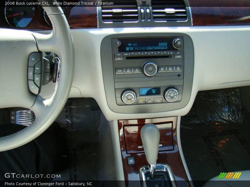 White Diamond Tricoat / Titanium 2008 Buick Lucerne CXL