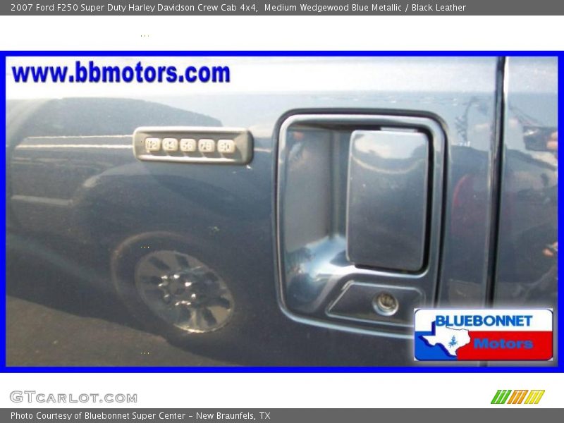Medium Wedgewood Blue Metallic / Black Leather 2007 Ford F250 Super Duty Harley Davidson Crew Cab 4x4
