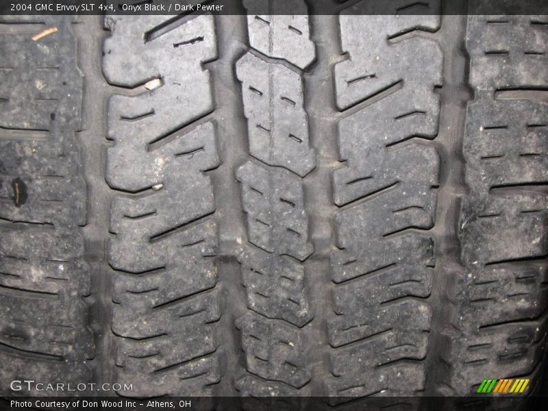 Onyx Black / Dark Pewter 2004 GMC Envoy SLT 4x4