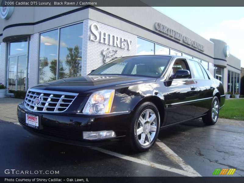 Black Raven / Cashmere 2006 Cadillac DTS Luxury