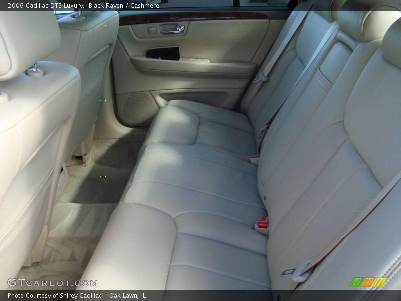 Black Raven / Cashmere 2006 Cadillac DTS Luxury