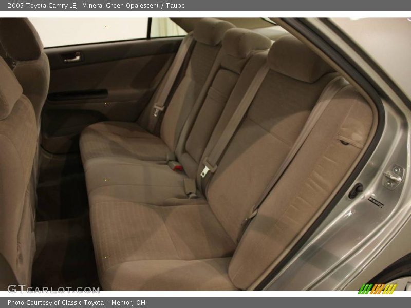 Mineral Green Opalescent / Taupe 2005 Toyota Camry LE