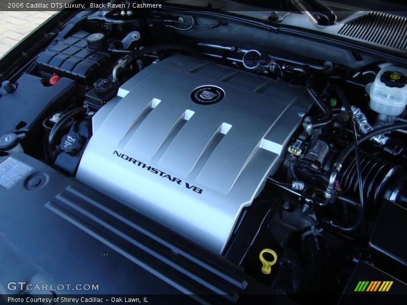 Black Raven / Cashmere 2006 Cadillac DTS Luxury