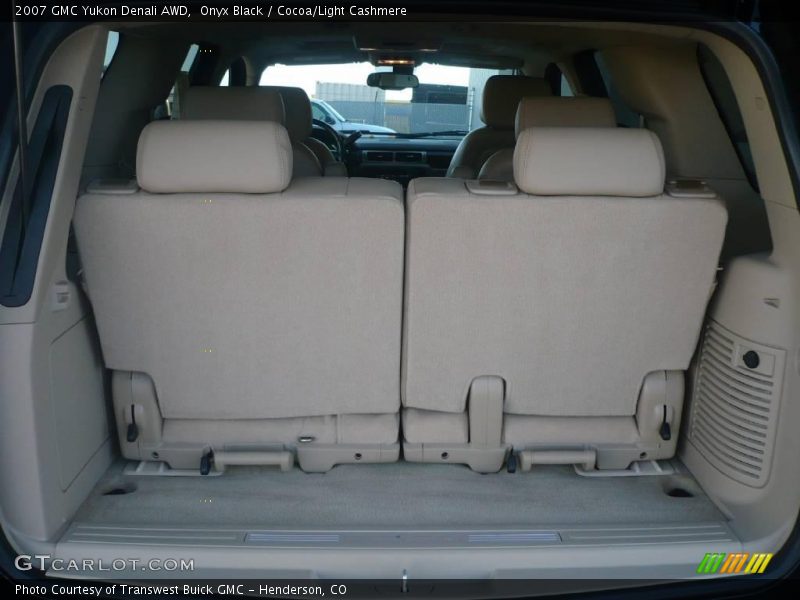 Onyx Black / Cocoa/Light Cashmere 2007 GMC Yukon Denali AWD