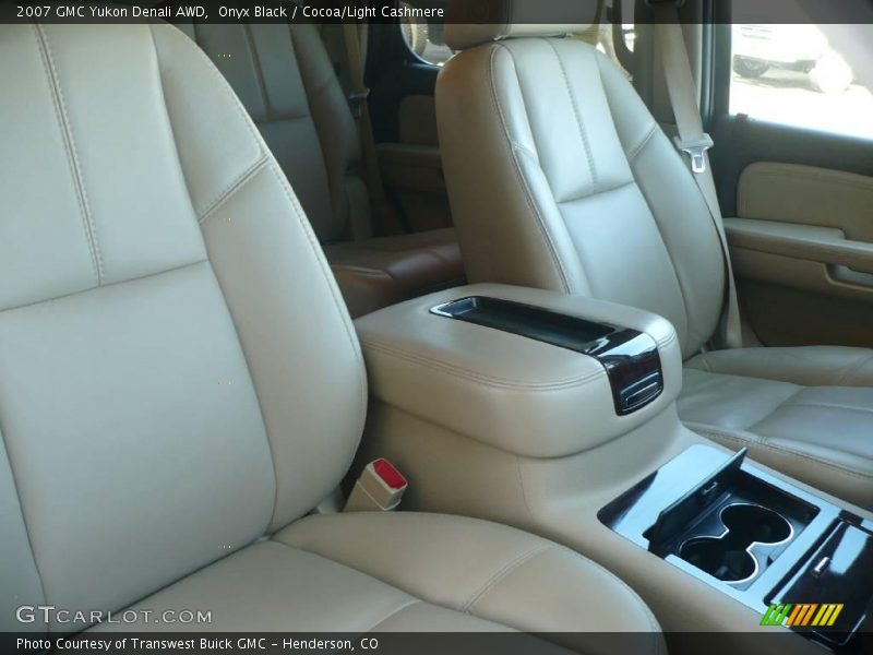 Onyx Black / Cocoa/Light Cashmere 2007 GMC Yukon Denali AWD