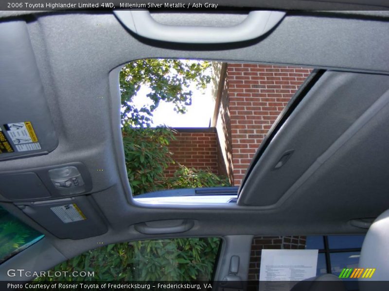 Millenium Silver Metallic / Ash Gray 2006 Toyota Highlander Limited 4WD