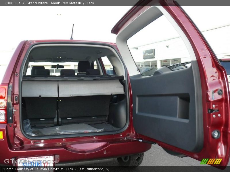 Moab Red Metallic / Black 2008 Suzuki Grand Vitara