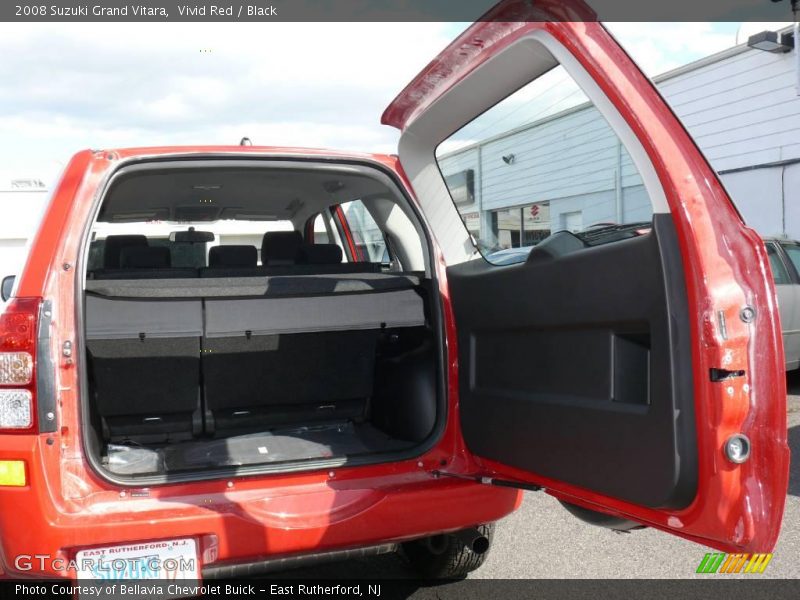 Vivid Red / Black 2008 Suzuki Grand Vitara