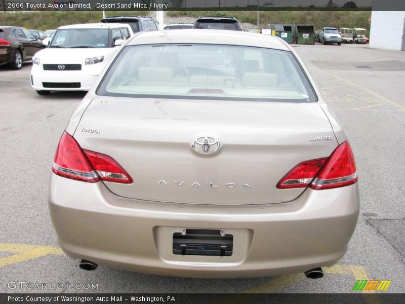 Desert Sand Mica / Ivory 2006 Toyota Avalon Limited