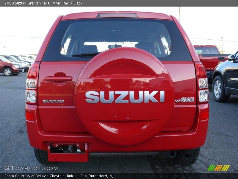 Vivid Red / Black 2008 Suzuki Grand Vitara