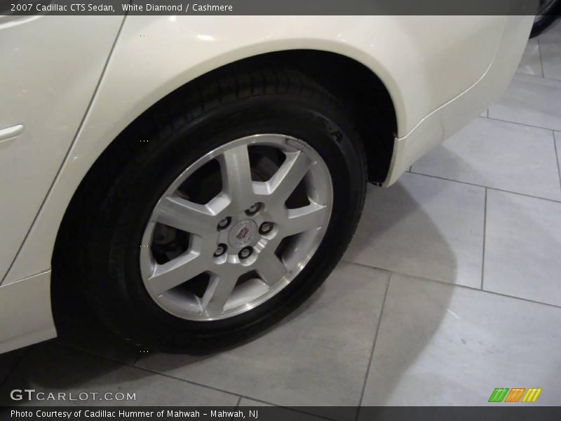 White Diamond / Cashmere 2007 Cadillac CTS Sedan