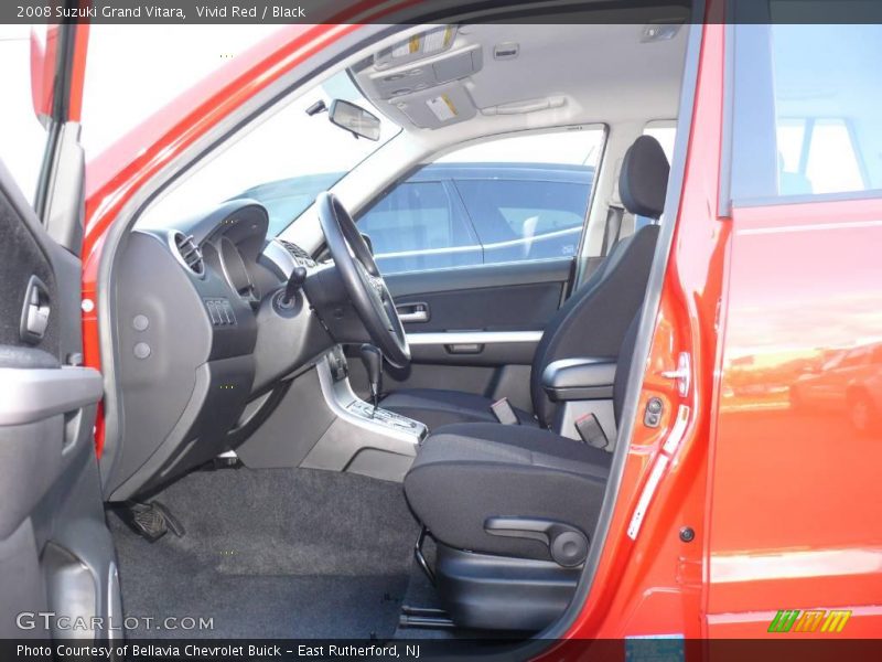 Vivid Red / Black 2008 Suzuki Grand Vitara