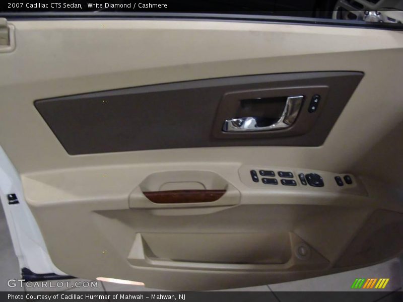 White Diamond / Cashmere 2007 Cadillac CTS Sedan