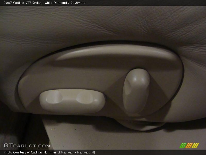 White Diamond / Cashmere 2007 Cadillac CTS Sedan