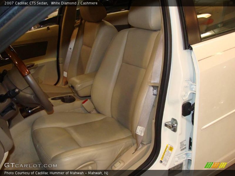 White Diamond / Cashmere 2007 Cadillac CTS Sedan
