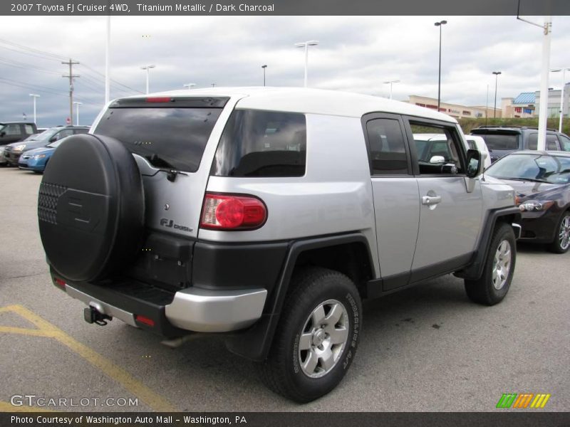 Titanium Metallic / Dark Charcoal 2007 Toyota FJ Cruiser 4WD