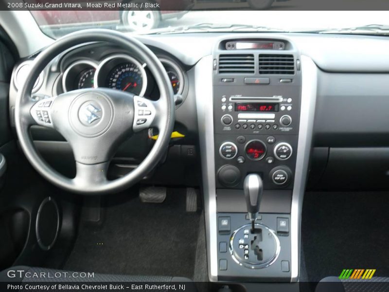 Moab Red Metallic / Black 2008 Suzuki Grand Vitara